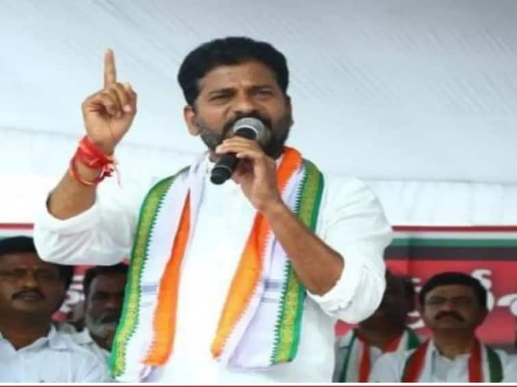 Hyderabad TPCC Revanth reddy sensational comments on congress internal fights Revanth Reddy :  ఆ నలుగురు నా నాయకత్వాన్ని అంగీకరించడంలేదు, రేవంత్ రెడ్డి సంచలన వ్యాఖ్యలు!