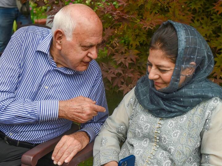 Jammu Kashmir Election: जम्मू-कश्मीर विधानसभा चुनाव में कितने सफल होंगे भावनात्मक वादे? जानें- कैसा रहा है अब तक का इतिहास Jammu and Kashmir assembly elections Political parties will not get votes with emotional promises Jammu Kashmir Election: जम्मू-कश्मीर विधानसभा चुनाव में कितने सफल होंगे भावनात्मक वादे? जानें- कैसा रहा है अब तक का इतिहास