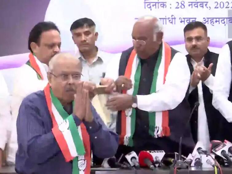 Gujarat polls Former BJP minister Jay Narayan Vyas joins Congress party குஜராத் தேர்தல் நெருங்கும் நேரம்: காங்கிரஸில் மகனுடன் இணைந்த பாஜக முன்னாள் அமைச்சர்!