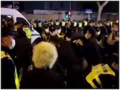 चीन में तेज हुई विरोध की आग, कई जगह पुलिस और प्रदर्शनकारियों के बीच झड़प- देखिए वीडियो