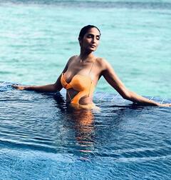 Khakee The Bihar Chapter में देसी अंदाज से लोगों का दिल जीतने वालीं Aishwarya Sushmita असल लाइफ में हैं बेहद ग्लैमर, देखें फोटोज