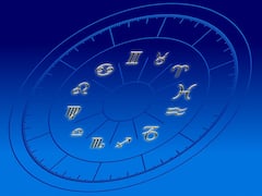 Horoscope Today 10 December 2022: આ ત્રણ રાશિના જાતક વર્કપ્લેસ પર રહે સાવધાન, જાણો આજનું રાશિફળ