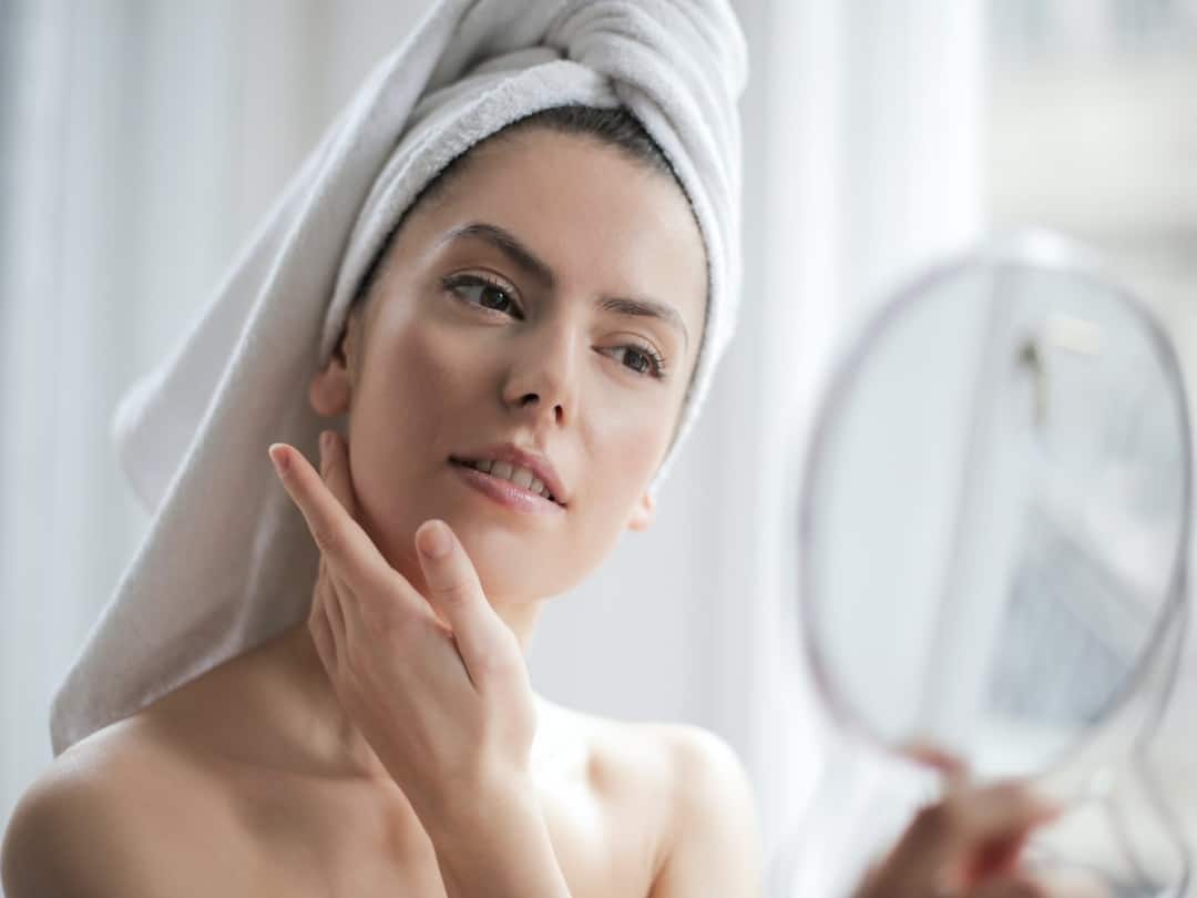 here are some ayurvedic remedies for skin rashes చర్మం మీద దద్దుర్లా? ఈ ఆయుర్వేద చిట్కాలు ఒకసారి ట్రై చేసి చూడండి