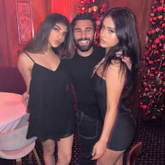 Nysa Devgan Photos : कैट आई लुक में न्यासा देवगन की पार्टी फोटोज़ हुईं वायरल, ब्लैक शॉर्ट ड्रेस में अजय की लाडली ने दिए किलर पोज