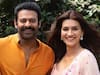 Prabhas Kriti Sanon: ప్రభాస్ ప్రేమలో కృతి సనన్ - గుట్టురట్టు చేసిన వరుణ్ ధావన్, ఆందోళనలో అనుష్క ఫ్యాన్స్!