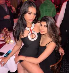 Nysa Devgan Photos : कैट आई लुक में न्यासा देवगन की पार्टी फोटोज़ हुईं वायरल, ब्लैक शॉर्ट ड्रेस में अजय की लाडली ने दिए किलर पोज