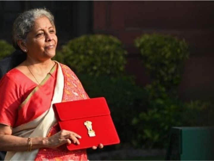 Budget 2023: Widen Tax Base, Do Away With Cess And Surcharges, Say Experts Budget 2023: Widen Tax Base, Do Away With Cess And Surcharges, Say Experts