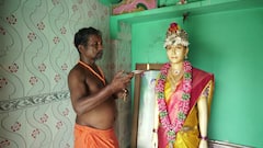 చనిపోయిన కూతురిపై తండ్రి ప్రేమ ఎంత గొప్పదంటే ! గుడి కట్టి పూజలు