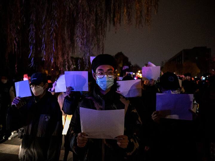 Blank sheets of paper have become a symbol of protest in China, as hundreds of people, notably university students in Beijing and Shanghai, are protesting the country's strict zero-Covid policy.