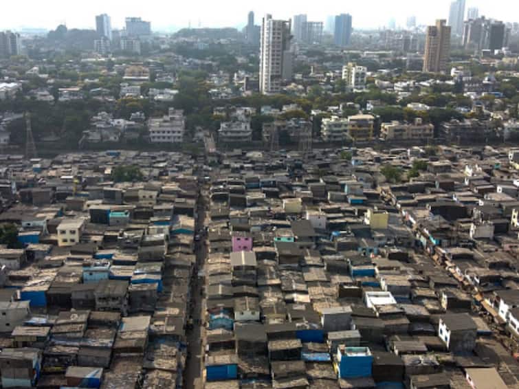 mumbai Adani Group wins Dharavi redevelopment project What is the Dharavi slum redevelopment project 18 वर्षापासून रखडलेल्या धारावी पुनर्विकासाचं काम अदानी समूहाकडे, कसा असणार प्रकल्प? 