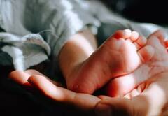 मातृ मृत्यु दर में आई कमी, पहली बार 100 से नीचे