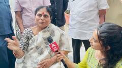 YS Vijayamma on YS Sharmila Arrest : షర్మిలను కలిసేందుకు ఎందుకు వెళ్లనివ్వరు..! | DNN | ABP Desam