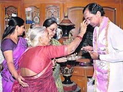 బక్క పలుచని వీరుడు బందూకై తన జాతిని మేలు కొలిపిన రోజు: కేటీఆర్‌