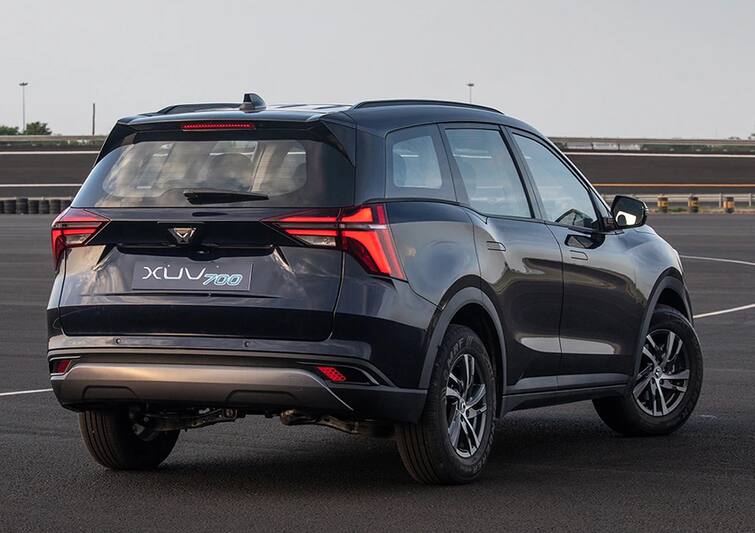 XUV 700 Recall : Mahindra Recalled Their xuv 700 due to Problem in Suspension Mahindra : મહિન્દ્રાએ તેની આ સૌથી લોકપ્રિય SUV કારને પાછી ખેંચી,  સામે આવી મોટી ખામી