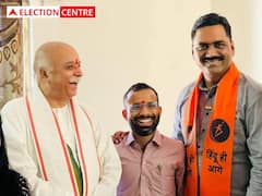 गुजरात के चुनावी रण में तोगड़िया की हुई एंट्री, AAP के इस उम्मीदवार को दिया जीत का 'आशीर्वाद'