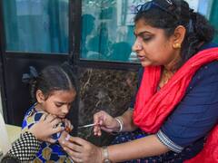 मुंबई में खसरे ने डराया, अब तक 14 बच्चों की मौत, जानिए क्या हैं बीमारी के लक्षण?