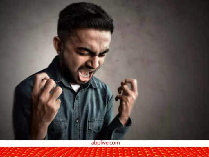 suffering from anger issues than follow these Anger Management tips to live peacefully healthy lifestyle tips Anger management: नाक पर रहता है गुस्सा... इन टिप्स को अपनाएं फौरन हो जाओगे कूल