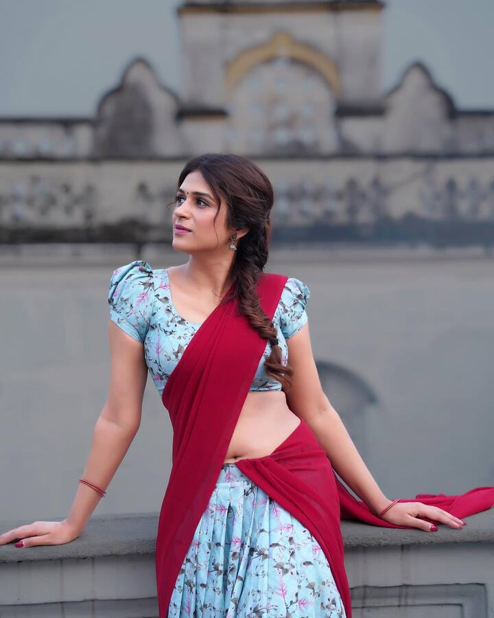 శ్రద్ధాదాస్ ( Image Credit: Shraddha Das/Instagram)