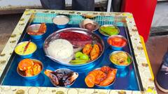 FIFA WC 2022: মিষ্টির মোড়কে হাজির মেসি, বিশ্বকাপের জ্বর এবার দুর্গাপুরের দোকানে