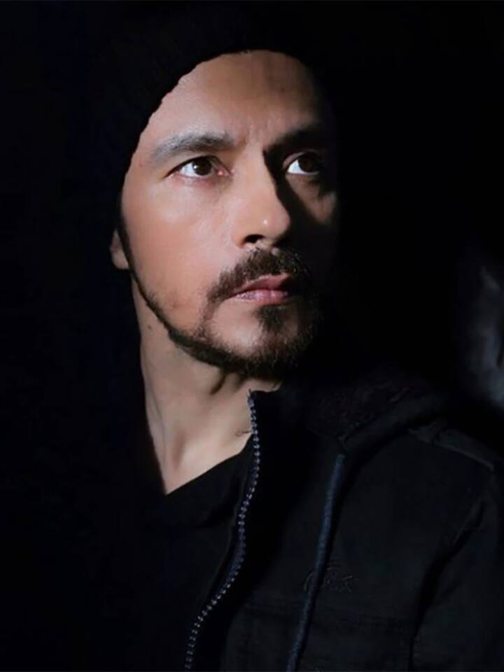 फिल्म में कृष्णा पंडित के रोल में दिखे एक्टर दर्शन कुमार (Darshan Kumar) की भी एक्टिंग की काफी तारीफ हुई है. मीडिया रिपोर्ट्स के अनुसार उन्हें 45 लाख रुपये बतौर फीस दी गई है.