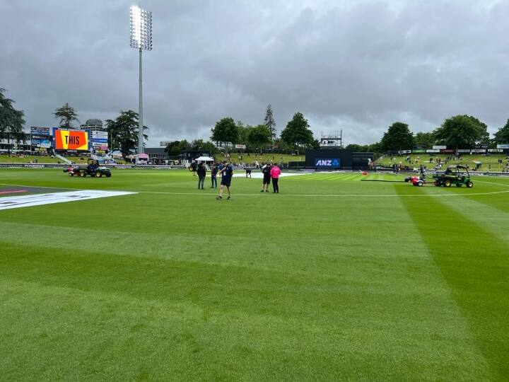 Christchurch Weather Report: IND vs NZ 3rd ODI match may be washed out again Christchurch Weather Report: क्या दूसरे के बाद अब तीसरे मैच में भी विलेन बनेगी बारिश? जानिए कैसा रहेगा क्राइस्टचर्च का मौसम