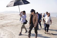 In Pics: कंगना रनौत ने असम में पूरी की Emergency की शूटिंग, सामने आईं ये BTS तस्वीरें