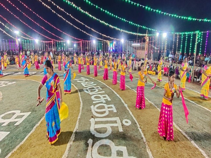 நாட்டுப்புற கலைகளை உயிர்ப்பிக்கும் சங்கமம் கலைக்குழு ; பள்ளி தலைமையாசிரியர் முயற்சிக்கு குவியும் வரவேற்பு