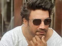 फिल्म 'आदिपुरुष' में प्रभास के कैरेक्टर को शरद केलकर ने किया डब, बोले- बहुत लकी हूं