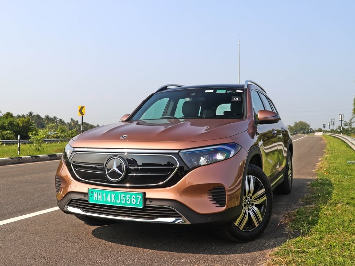 Mercedes eqc 2024 rose gold