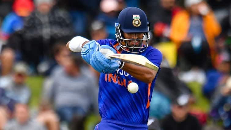 IND vs NZ 3rd ODI Score 1st Innings Highlights India Sets Targest 220 Runs IND vs NZ 3rd ODI: নিউজিল্যান্ডের বিরুদ্ধে মরণ-বাঁচন ম্যাচে মাত্র ২১৯ রানে শেষ ভারত