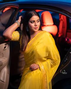 Shamna Kkasim: బంతి పూల జానకిలా కొత్త పెళ్లి కూతురు పూర్ణ