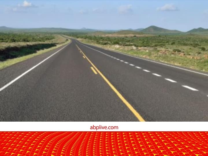 Road Safety Rules: सड़क पर क्यों बनी होती हैं सफेद और पीली लाइन? क्या होता है इनका मतलब? Know the meaning of yellow and white lines on the roads why yellow and white lines are there in roads Road Safety Rules: सड़क पर क्यों बनी होती हैं सफेद और पीली लाइन? क्या होता है इनका मतलब?