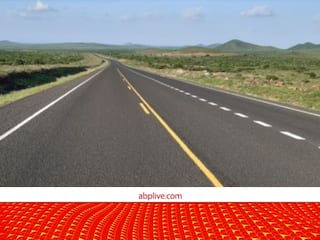 Road Safety Rules: सड़क पर क्यों बनी होती हैं सफेद और पीली लाइन? क्या होता है इनका मतलब?