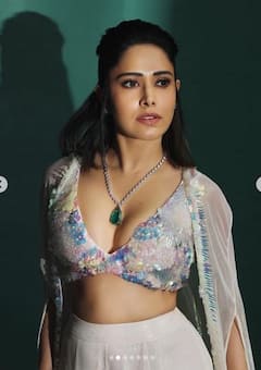 Nushrat Bharucha: ਨੁਸਰਤ ਭਰੂਚਾ ਨੇ ਸਫੇਦ ਡੀਪ-ਨੇਕ ਡਰੈੱਸ 'ਚ ਦਿਖਾਈ ਆਪਣੀ ਖੂਬਸੂਰਤੀ, ਫੋਟੋਆਂ ਦੇਖ ਕੇ ਫੈਨਜ਼ ਹੋਏ ਬੇਕਾਬੂ