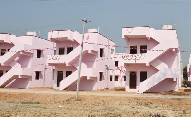 Double bedroom houses should be given to all the eligible people by January 10 DNN Nizamabad News: జనవరి 10 కల్లా అర్హులందరికీ డబుల్ బెడ్ రూం ఇళ్లు