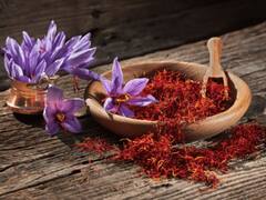 केसर के छोटे छोटे रेशे आपके स्किन की दस समस्या को कर सकता है दूर, बस इस्तेमाल से पहले करना होगा ये काम