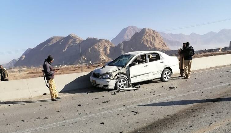 Pakistan: Fidayeen attack in Quetta targeting police, 2 killed, more than 24 injured Pakistan: ક્વેટામાં પોલીસને નિશાન બનાવીને આત્મઘાતી હુમલો, 2ના મોત, 24થી વધુ ઘાયલ