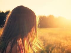 Vitamin D के लिए आप भी सेंकते हैं धूप तो जान लीजिए इसकी सही टाइमिंग