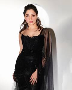 Tamannaah Bhatia : तुम हुस्न परी.. अभिनेत्री तमन्ना भाटियाचा एथनिक लूक चर्चेत!