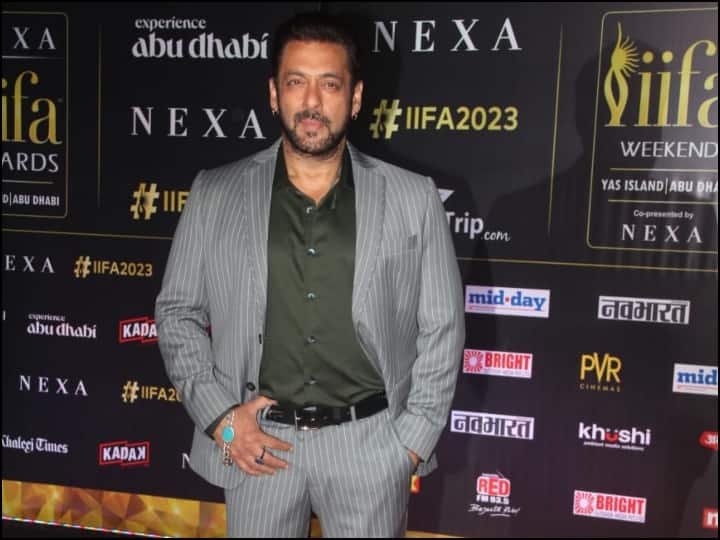 Salman Khan IIFA 2023: साल 2023 में अबु धाबी में होने वाले आईफा 2023 को लेकर हाल ही में मुंबई में एक इवेंट का आयोजन हुआ, जहां कई बॉलीवुड सितारों के साथ सलमान खान ने भी शिरकत की.