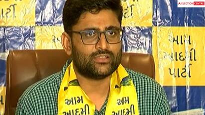 Gujarat Election 2022: Polling deliberately slow in Katargam seat, says AAPs Gopal Italia Gujarat Election 2022: AAPના નેતા ગોપાલ ઇટાલિયાએ ચૂંટણી પંચ પર લગાવ્યો આરોપ, કહ્યુ- જાણી જોઇને ધીમું મતદાન કરાવાઇ રહ્યુ છે