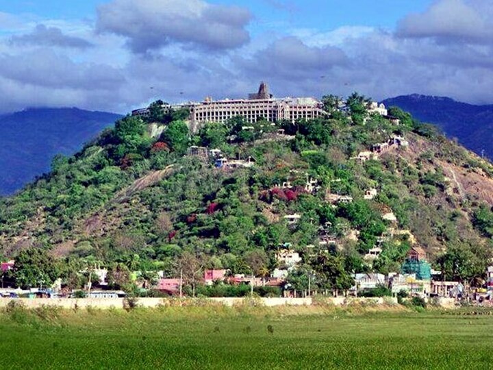 பழனி முருகன் கோயிலில் சுக்கு காபி வழங்கும் திட்டம் -  பக்தர்கள் அமோக வரவேற்பு