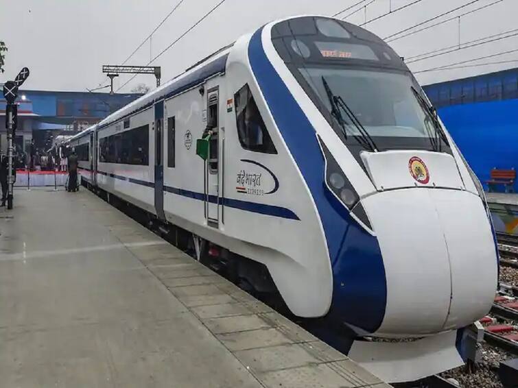 Vande Bharath Express Train To Be Launched from Secunderabad to Vizag By Feb 2023 Vande Bharat Express: ఉత్తరాంధ్ర వాసులకు గుడ్‌ న్యూస్- 10 గంటల్లోనే సికింద్రాబాద్ చేరుకోవచ్చు!