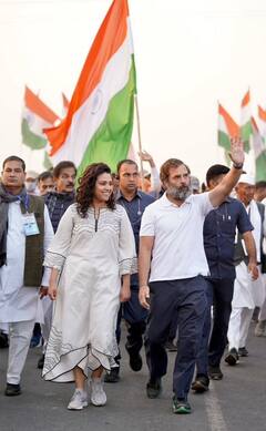 Swara Bhasker Joins Bharat Jodo Yatra, Walks With Rahul Gandhi In Ujjain, See Pics