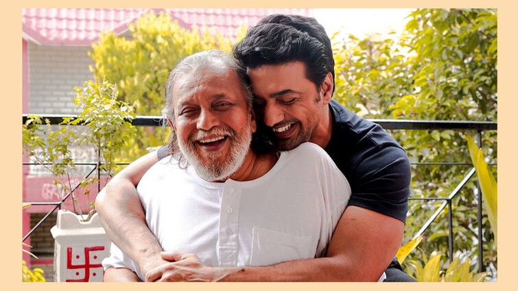 Mithun Dev: Projapoti trailer released, Dev and Mkithun Chakraborty stole attention with their chemistry Mithun Dev: ত্রিকোণ প্রেম, পুরনো জুটির নস্ট্যালজিয়া, 'প্রজাপতি'-র প্রাণ মিঠুন-দেবের সমীকরণই