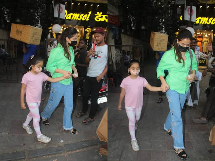 Mira Kapoor was spotted in a green shirt and blue jeans. Mira's daughter Misha wore a pink T with printed leggings. The mother-daughter duo looked dapper in casual wear. Check out pics