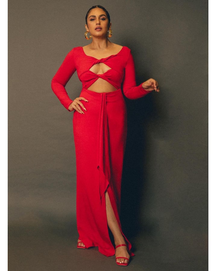 केसांचा बन, रेड हिल्स आणि ग्लॅमरस मेकअपमध्ये हुमा फारच सुंदर दिसत होती. (फोटो सौजन्य :iamhumaq/इंस्टाग्राम)