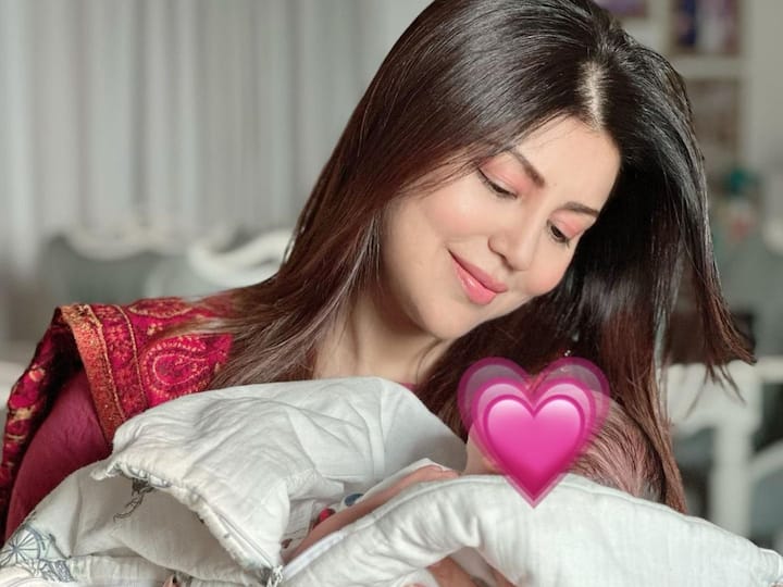 Debina Bonnerjee Opens Up On Premature Delivery Of Her Second Child And Her Recovery Debina Bonnerjee Opens Up On Premature Delivery Of Her Second Child And Her Recovery