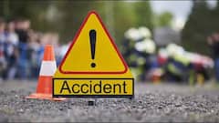 Accident: જમ્મુ કાશ્મીરમાં 2 દિવસમાં 2 મોટી દુર્ઘટના, કાર ખાઇમાં ખાબકતાં એક જ પરિવારના 3નાં મોત