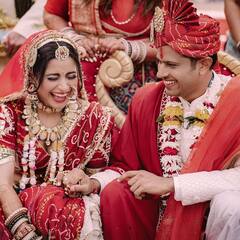 Neil Bhatt ने पत्नी ऐश्वर्या को कुछ यूं दी पहली मैरिज एनिवर्सरी की बधाई, शादी की अनदेखी तस्वीरें शेयर कर लिखा प्यारभरा नोट